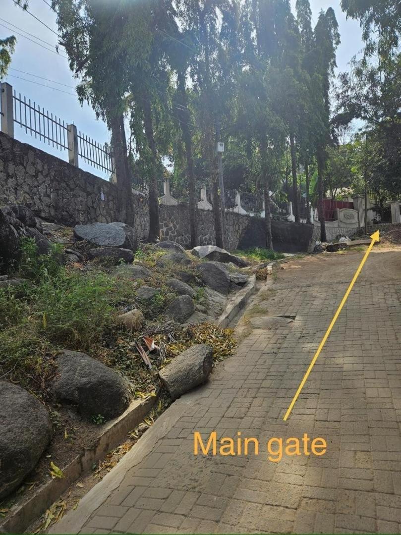 Cozy Home on Rocks Mwanza Exterior photo
